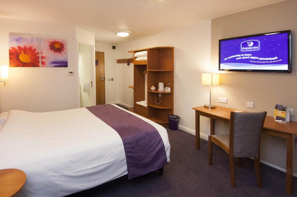 Premier Inn Newcastle Quayside Экстерьер фото